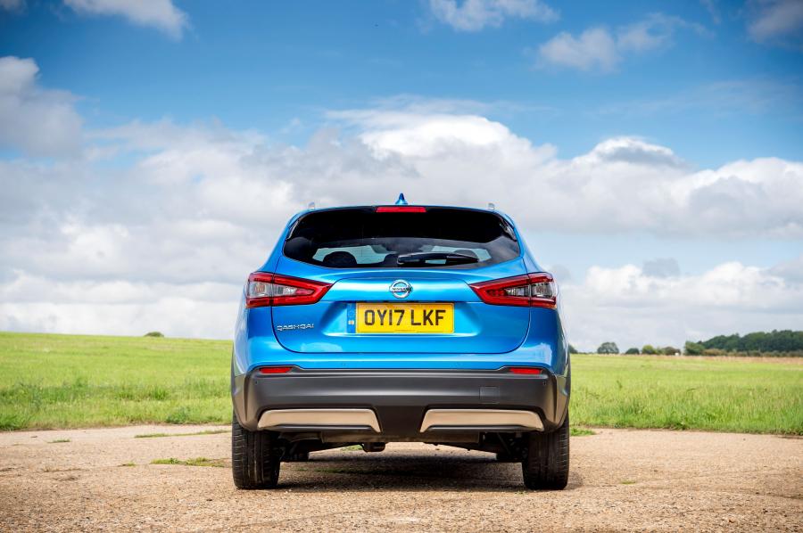  Nissan Qashqai 2017 года  (UK) (фото 7 из 24)